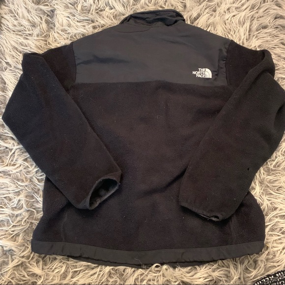 North face jacket - Picture 3 of 3